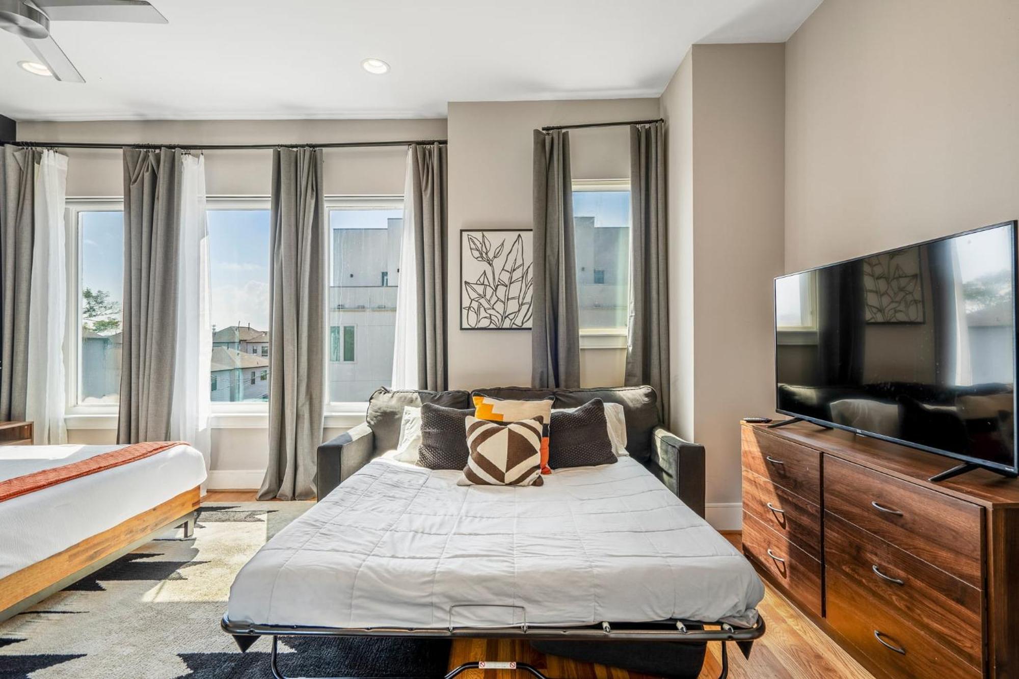 Vila Luxury Downtown Getaway With Breathtaking Views Houston Exteriér fotografie