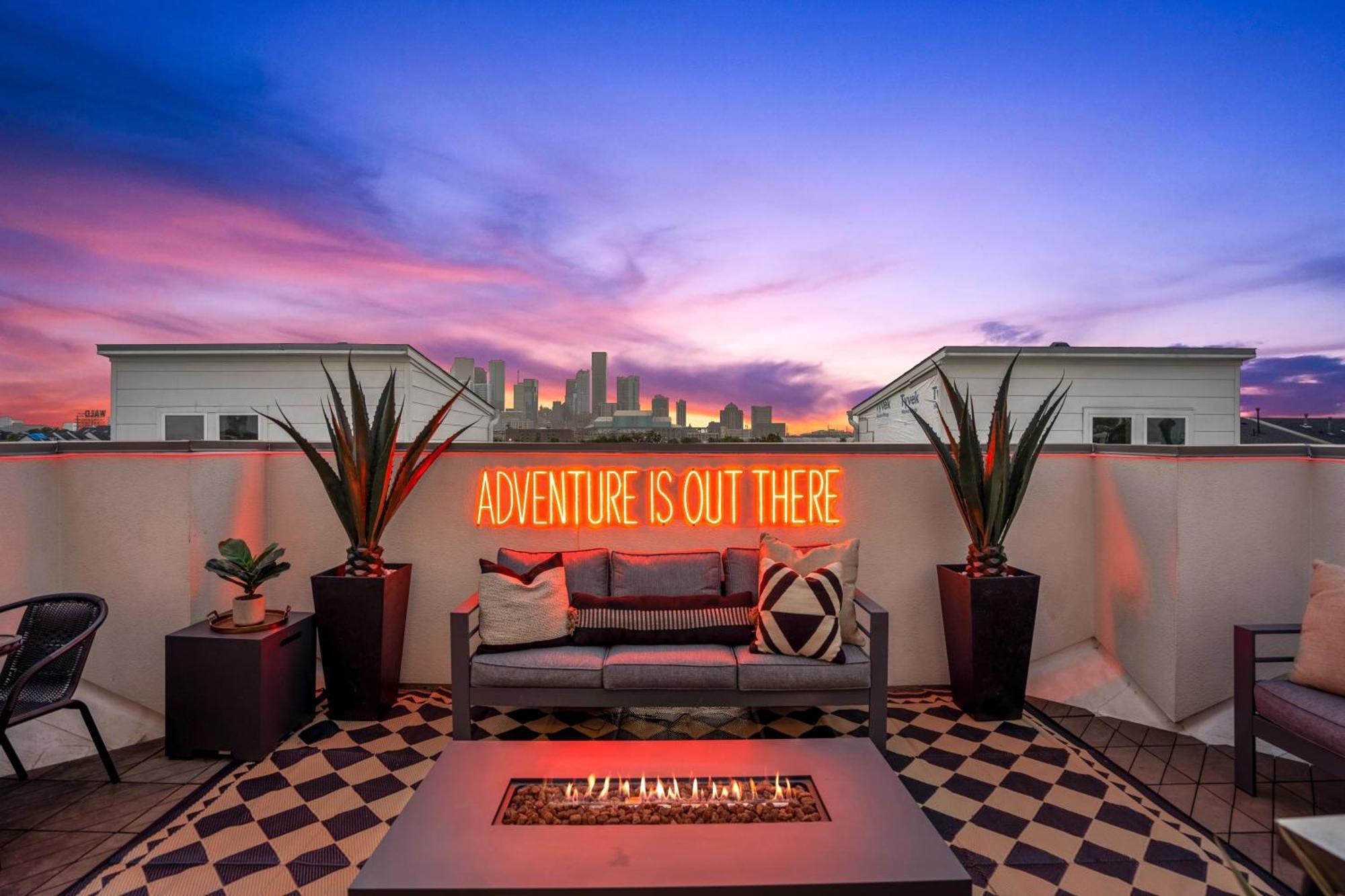 Vila Luxury Downtown Getaway With Breathtaking Views Houston Exteriér fotografie